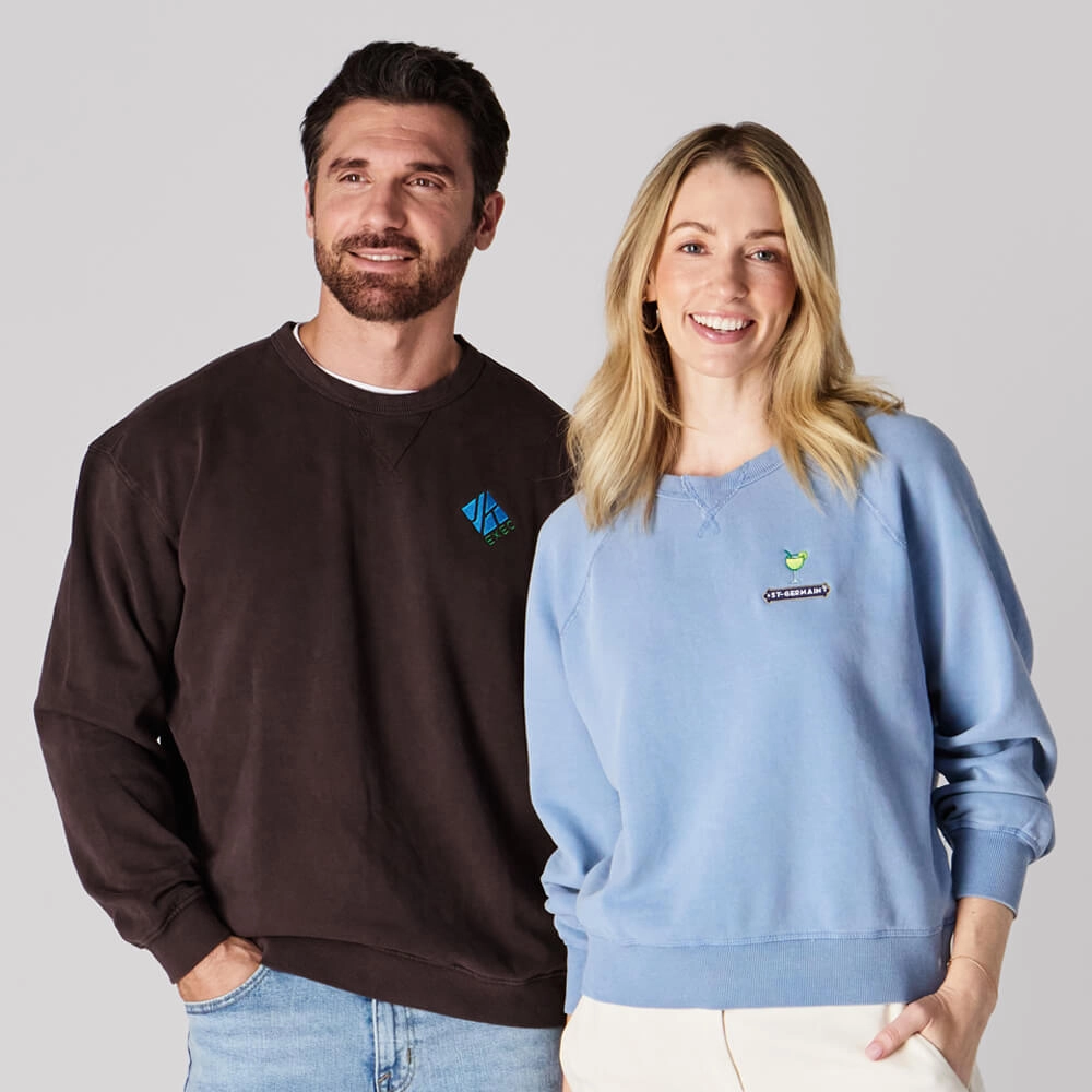 Find premium Marine Layer custom corporate employee holiday gifts at Corporate Gear. 